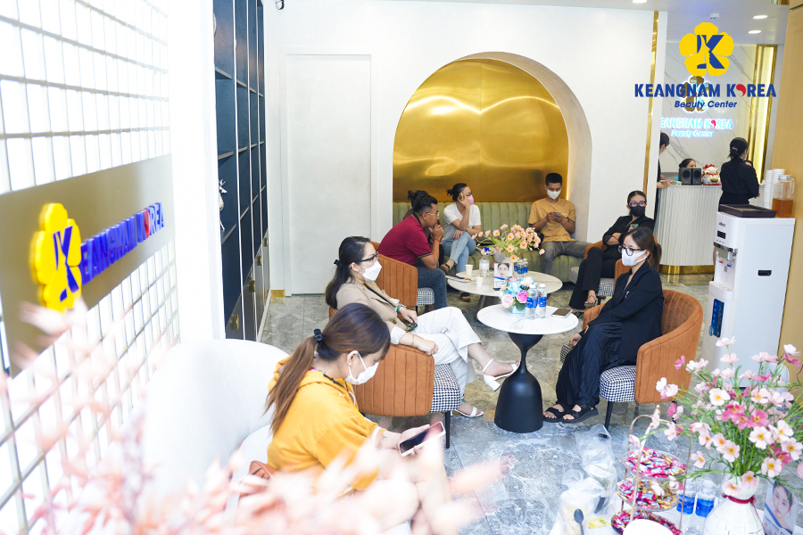 Customers trust the service at Keangnam Korea Beauty Center