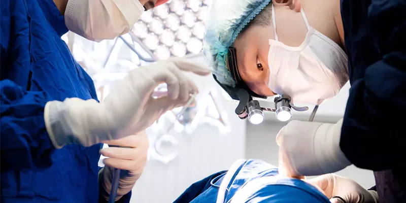 Eyebrow Lift or Eyelid Surgery? Best Choice for Younger Eyes 5 Combining Eyebrow Lift and Eyelid Surgery in the Perfect Eyes Method